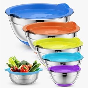 Stainless steel mixing bowls with colander